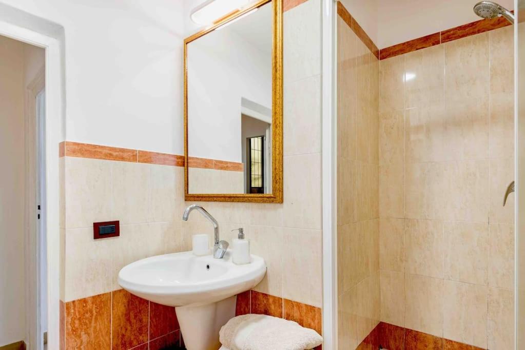 Apartment La Musa Di Via Dante Florenz